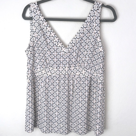 Ann Taylor LOFT Taupe beige Cream sequins sleeveless women/'s Dressy Top